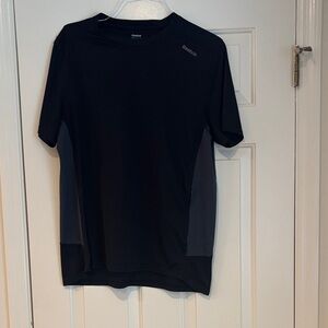 Reebok Men's Black and Gray PlayDry Shirt, Large